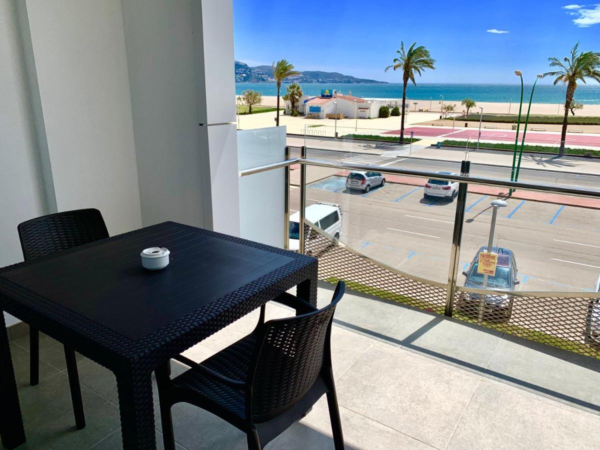 Apartament Edifici Valeria Empuriabrava Zewnętrze zdjęcie
