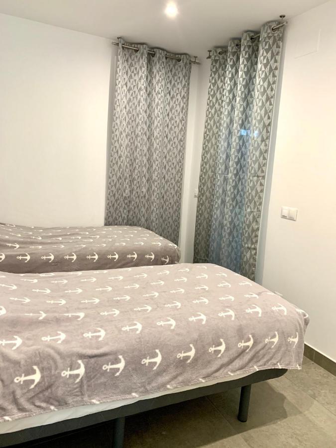Apartament Edifici Valeria Empuriabrava Zewnętrze zdjęcie